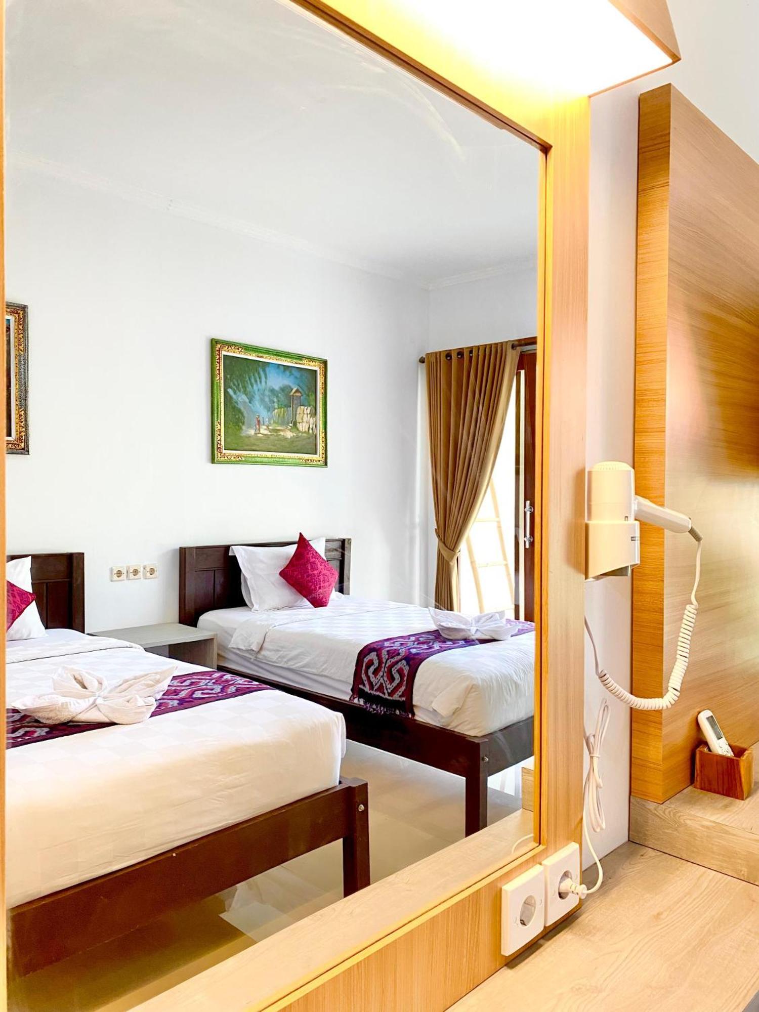 Padang-Padang Sari Homestay Uluwatu Екстериор снимка
